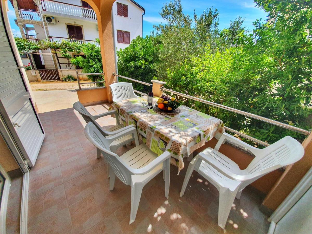 Apartmani Steli Vir Exterior photo