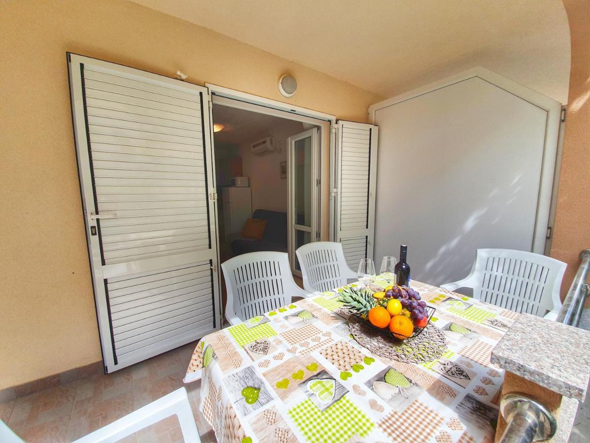 Apartmani Steli Vir Exterior photo